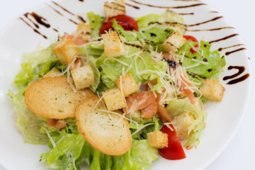 Цезарь с курицей